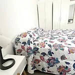 Holiday Beach Apartment Lejlighed *