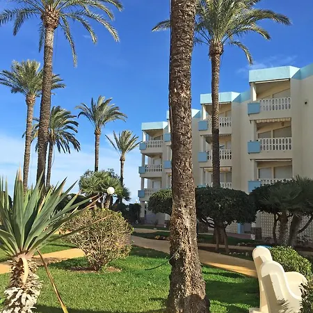 Holiday Beach Apartment アパート *